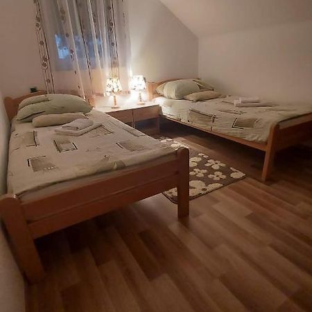 Apartment Slap Rakovica Kültér fotó